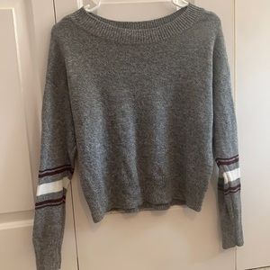 American Eagle sweater